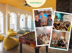  Wonderloft Hostel  Джакарта